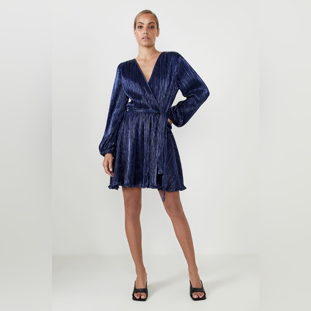 Bardot Belissa navy shimmer pleated faux wrap dress size 6